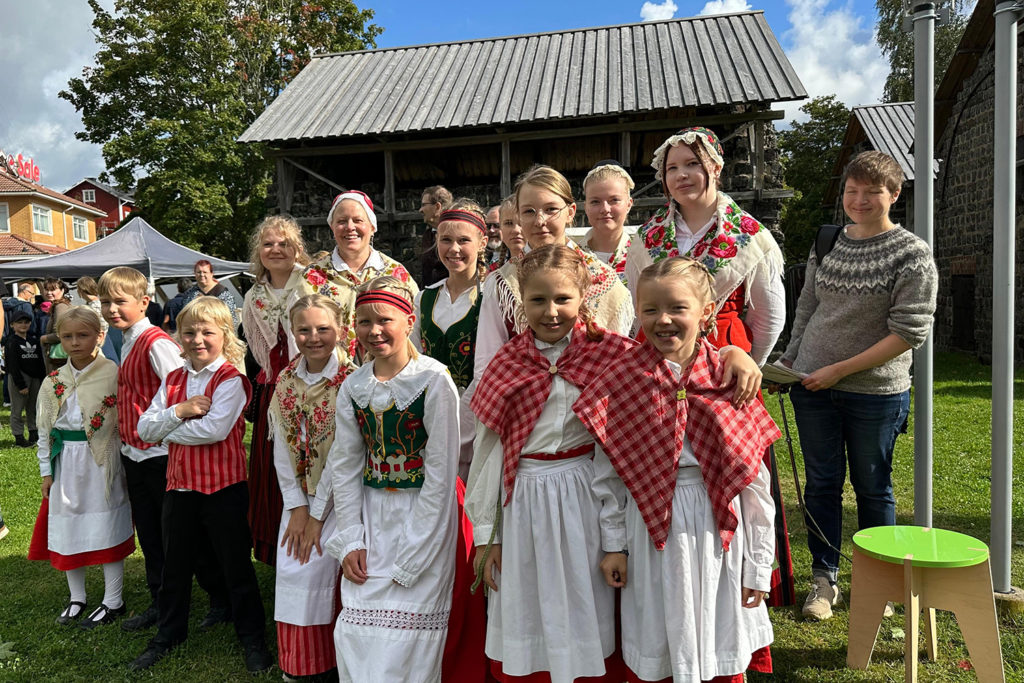 Juniorfolkdans